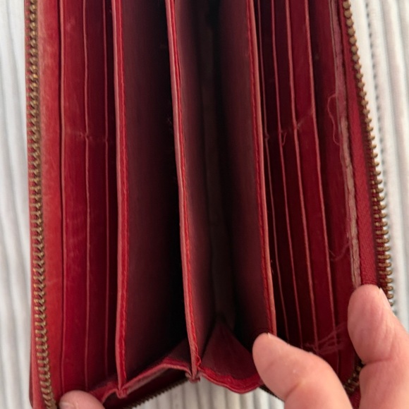 Red Leather Zip Wallet - Picture 2 of 2